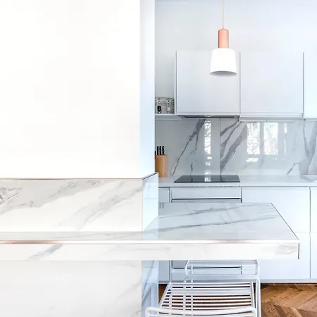 Apartment Moliere Design